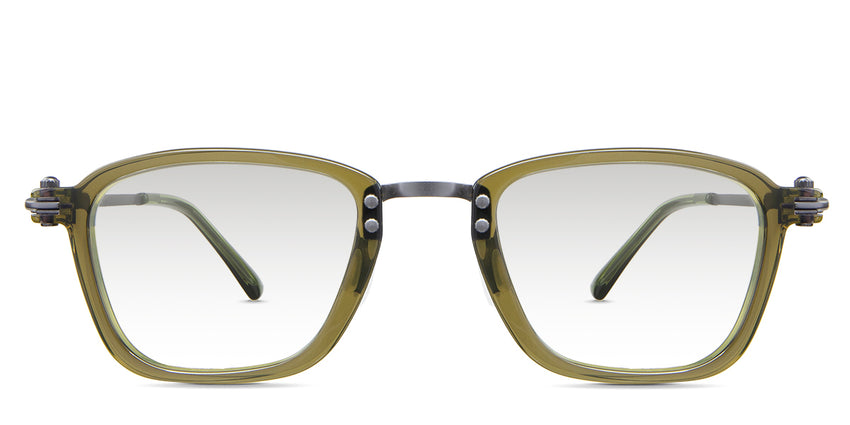 Chase black tinted Gradient in the Moss variant - it's a rectangular shape frame with a wide nose bridge of 23mm and slim temples.