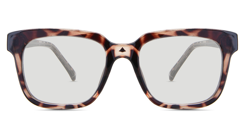 Linden black tinted Standard Solid in the Featherstone variant - it's a square frame with acetate built-in nose pads and a square-shaped end piece.