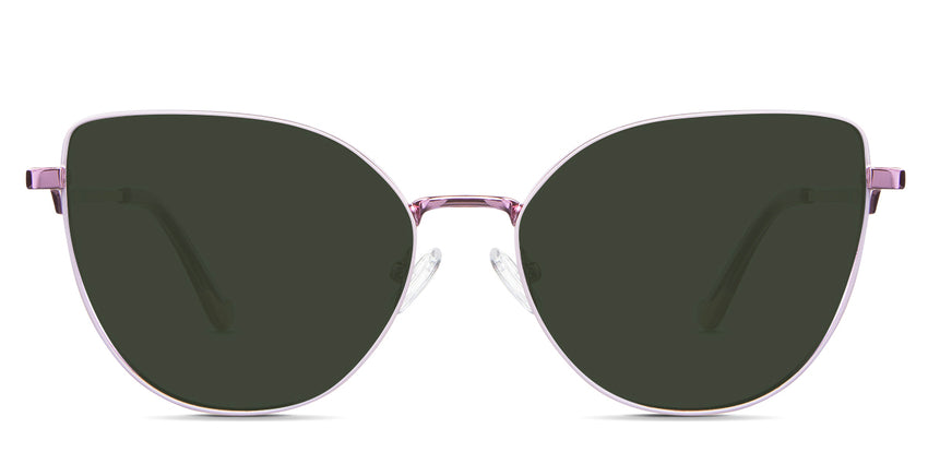 Margo Green Sunglasses Solid in the Lotus variant - it's a cat-eye-shaped frame with a narrow nose bridge of 15mm and short temples.