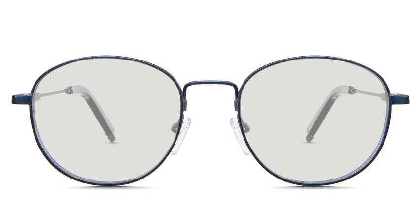 Noa black tinted Standard Solid glasses in the Admiral variant - is a round metal frame with a wide nose bridge and adjustable silicon nose pads.