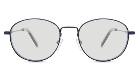 Noa black tinted Standard Solid glasses in the Admiral variant - is a round metal frame with a wide nose bridge and adjustable silicon nose pads.