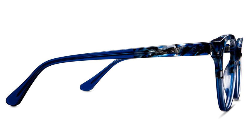 Rogers eyeglasses in the stunning sky variant - have a short temple arm length.